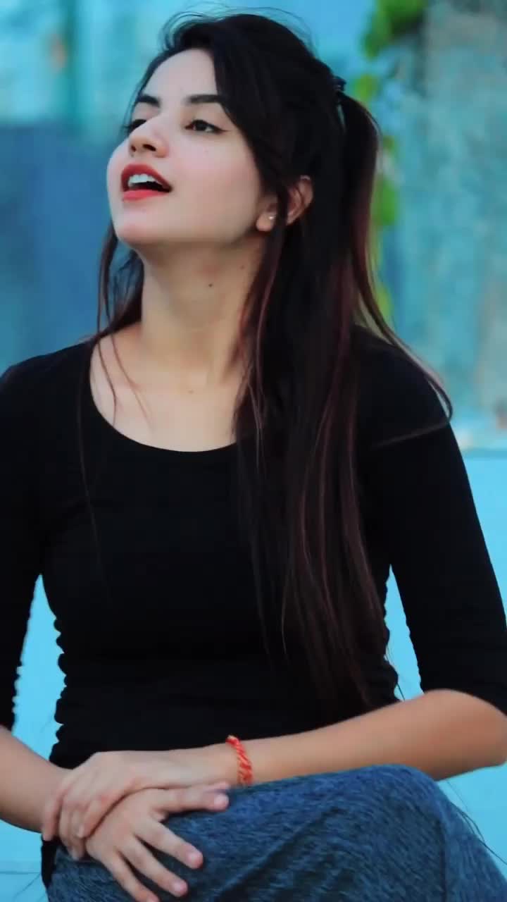 Priyanka Mongia in Black Dress HD Wallpapers Download Free : r/instaphotos